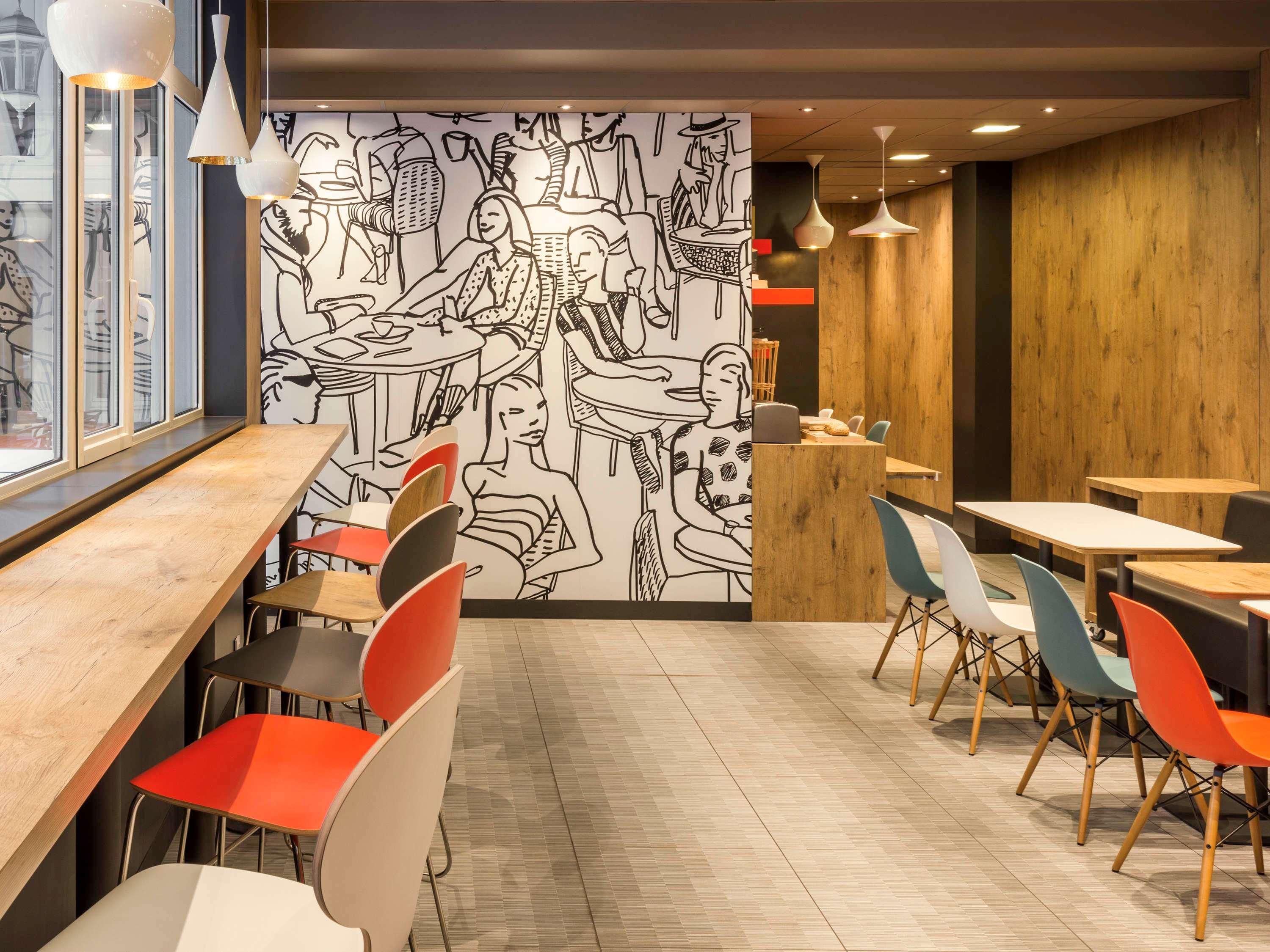 Ibis Levallois Perret Экстерьер фото