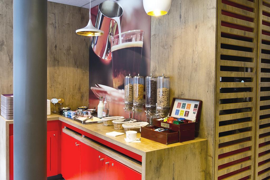 Ibis Levallois Perret Экстерьер фото